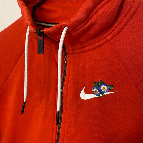 SOLD - Picture 2 of 6